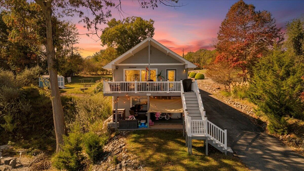 3018 Northridge RD