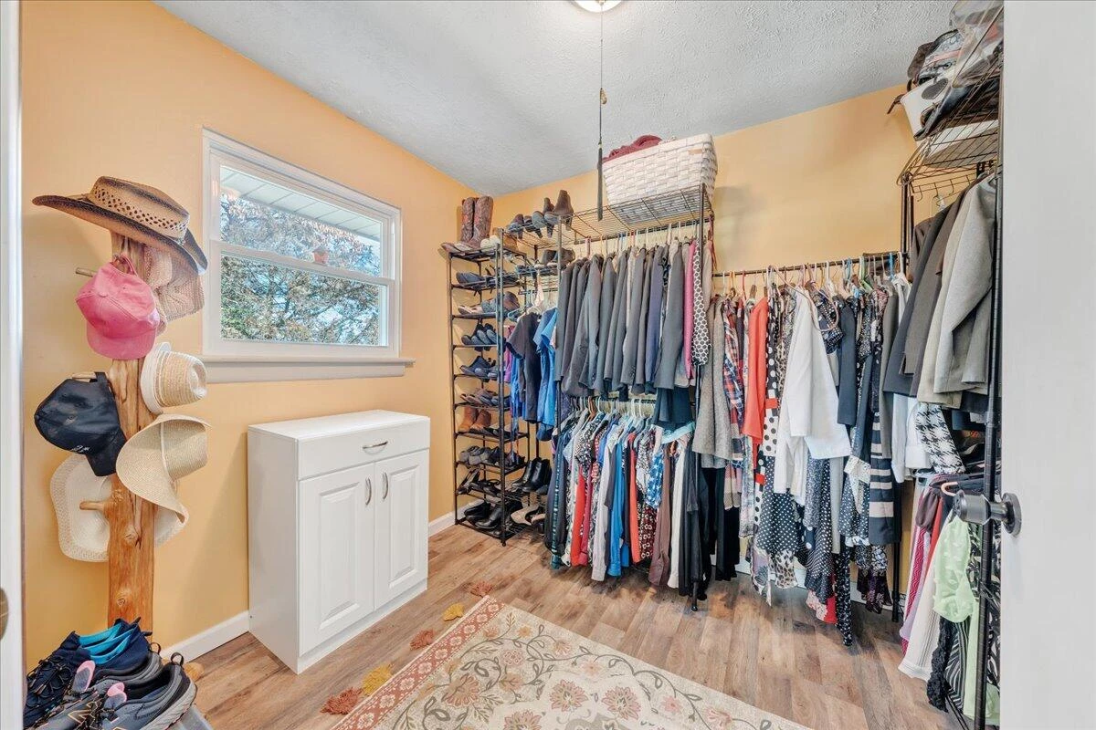 3018 Northridge RD - Photo 29