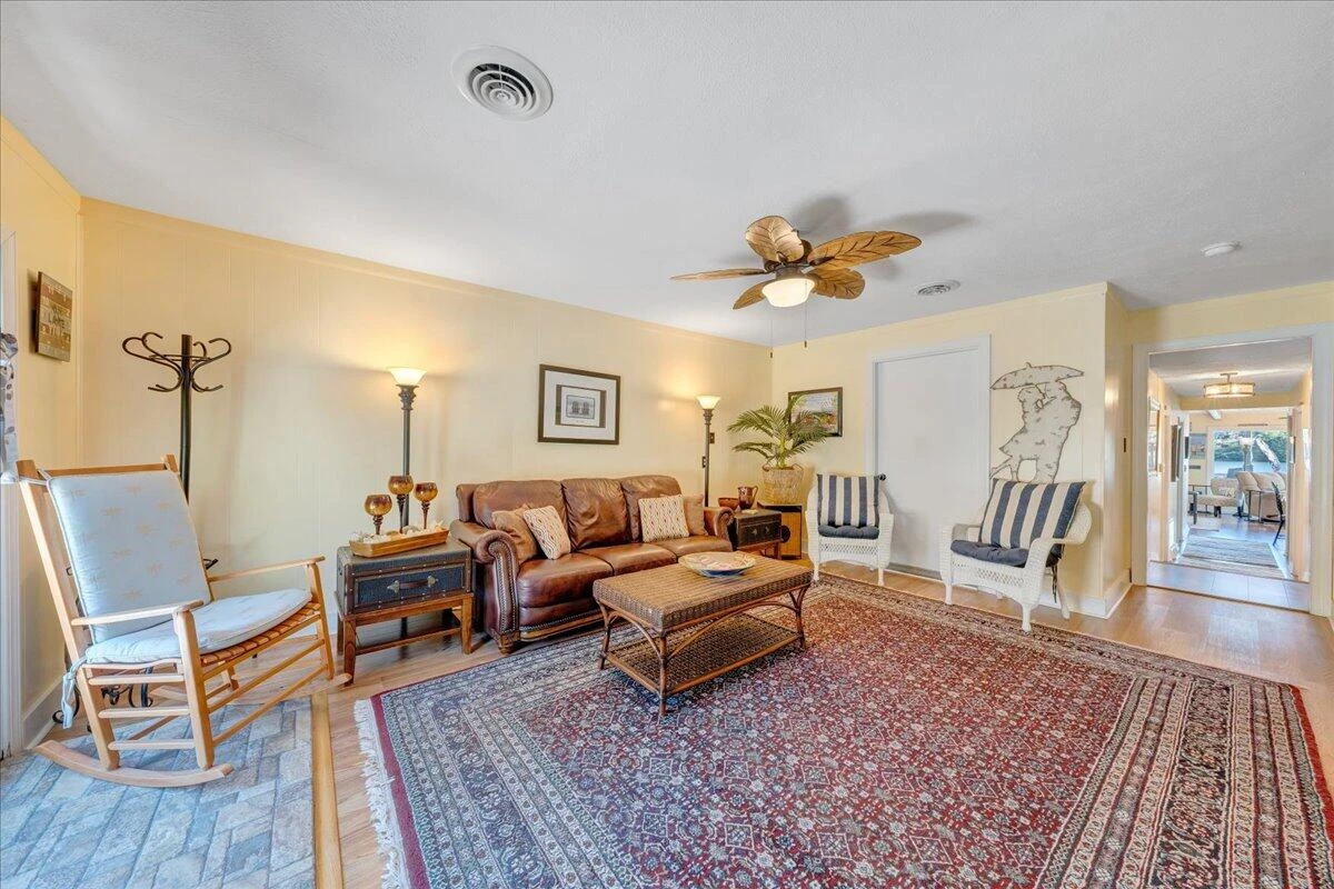 3018 Northridge RD - Photo 37