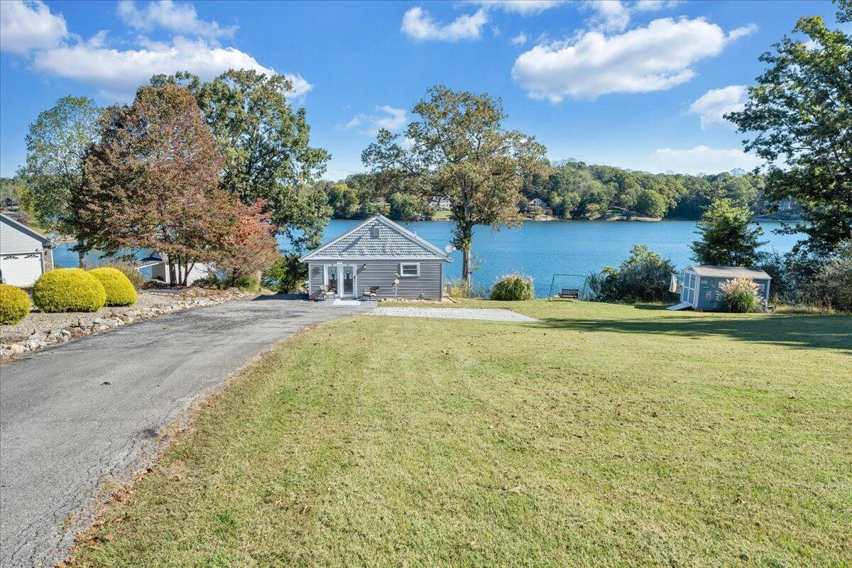 3018 Northridge RD - Photo 79