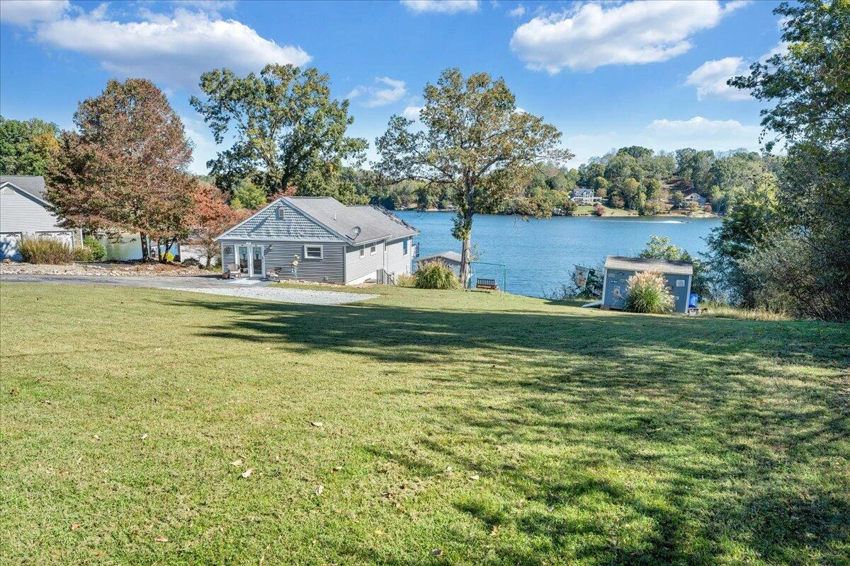 3018 Northridge RD - Photo 80