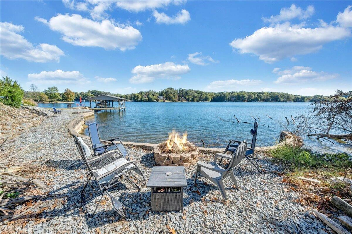 3018 Northridge RD - Photo 86