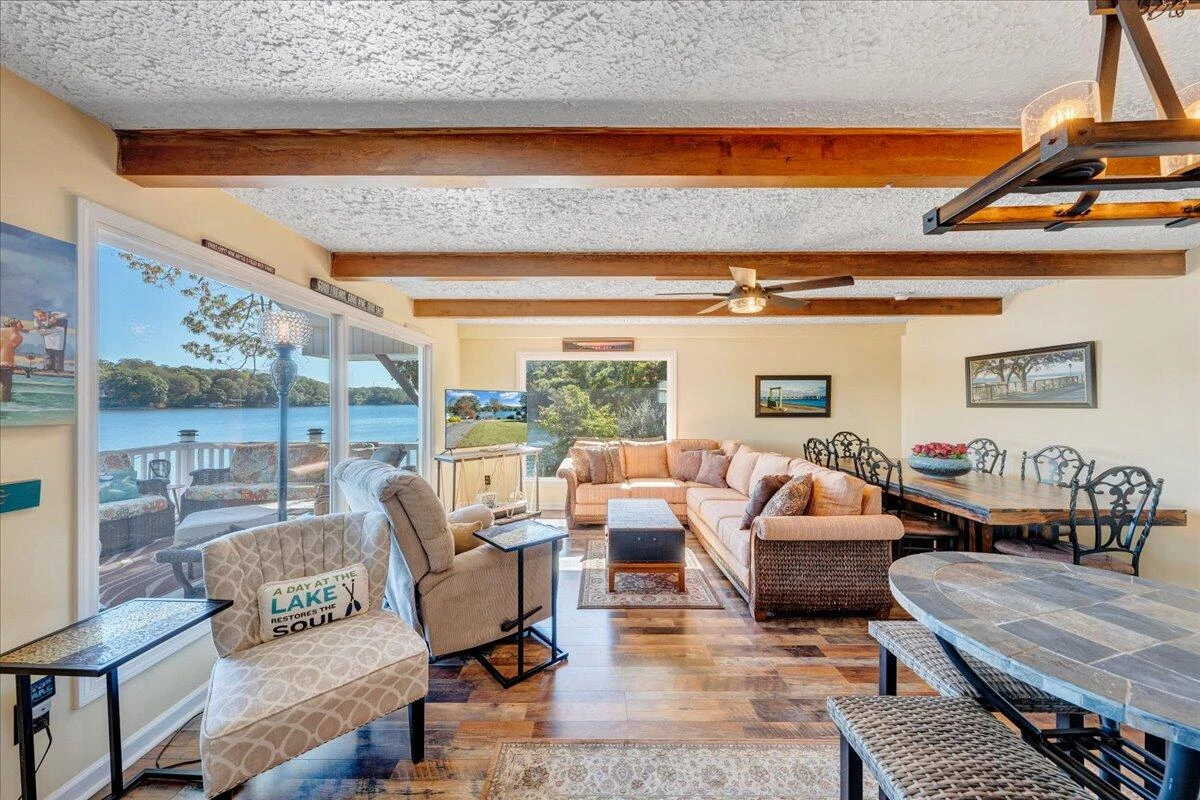 3018 Northridge RD - Photo 9