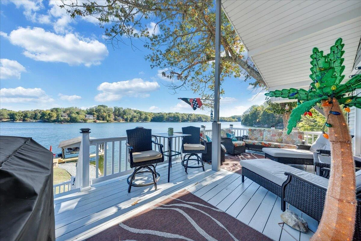 3018 Northridge RD - Photo 95