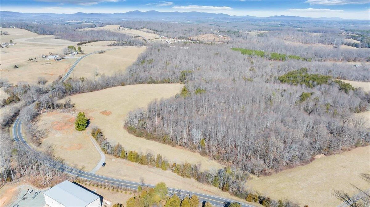 5236 White House RD - Photo 4