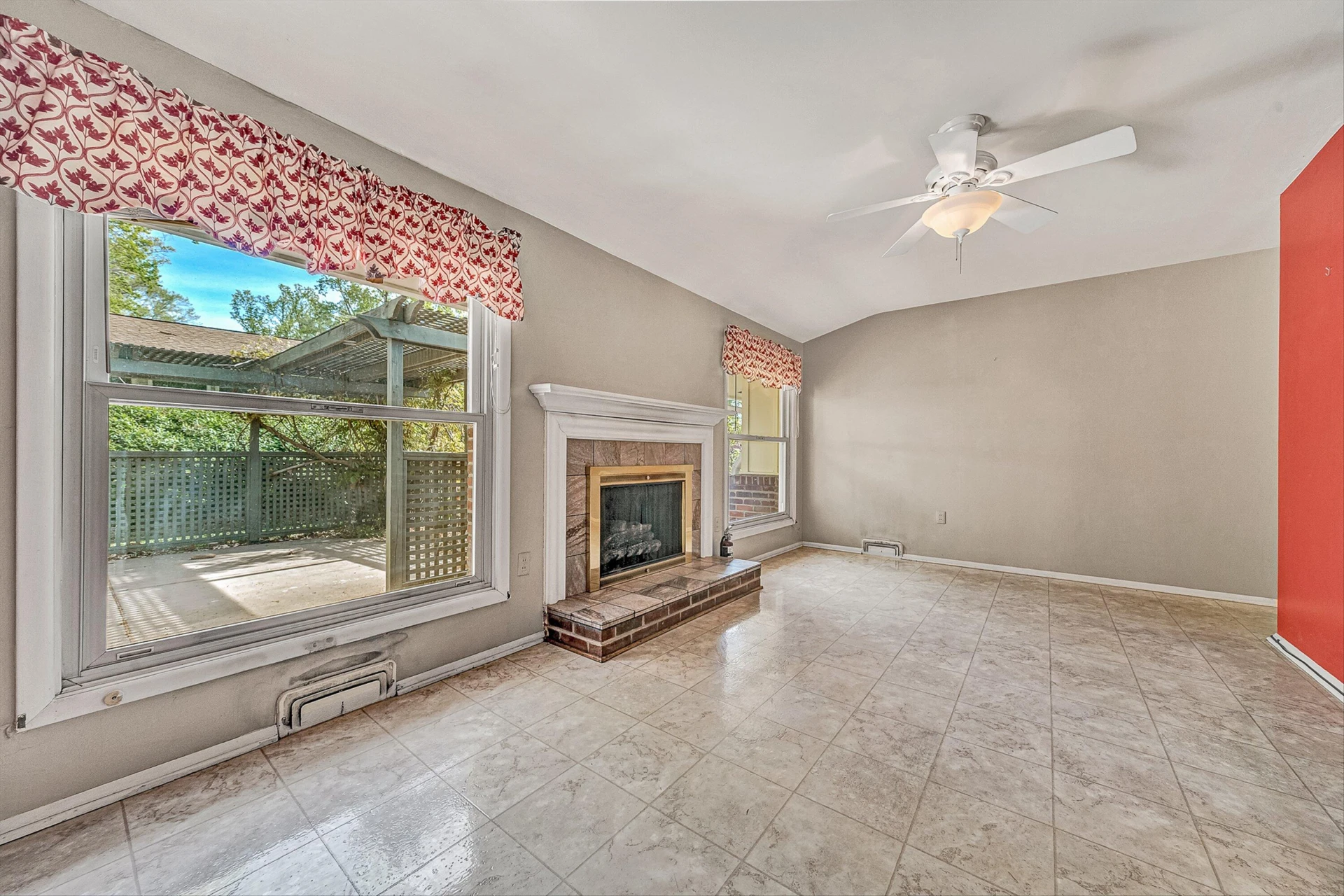 5245 Carriage DR - Photo 12