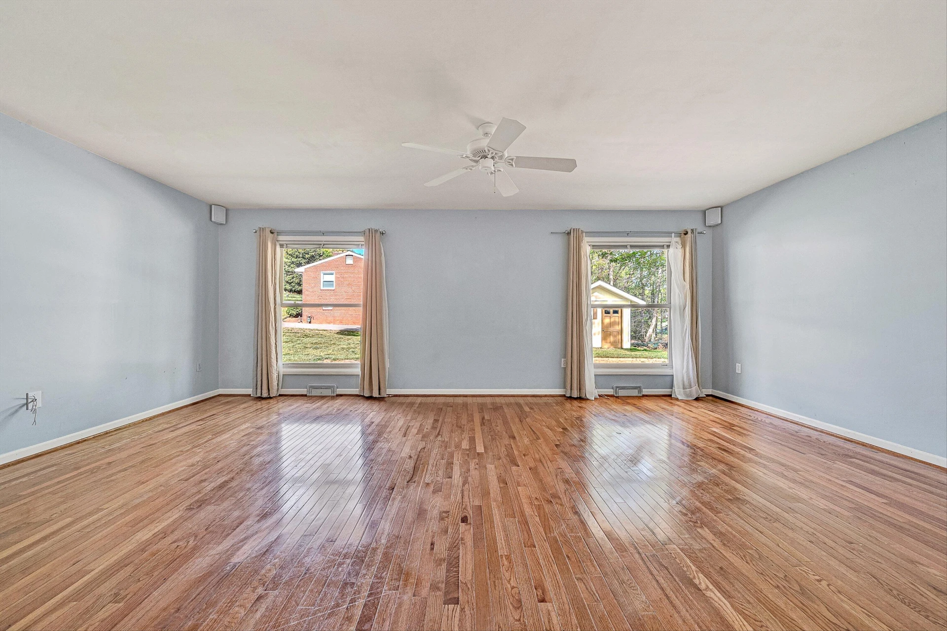 5245 Carriage DR - Photo 17