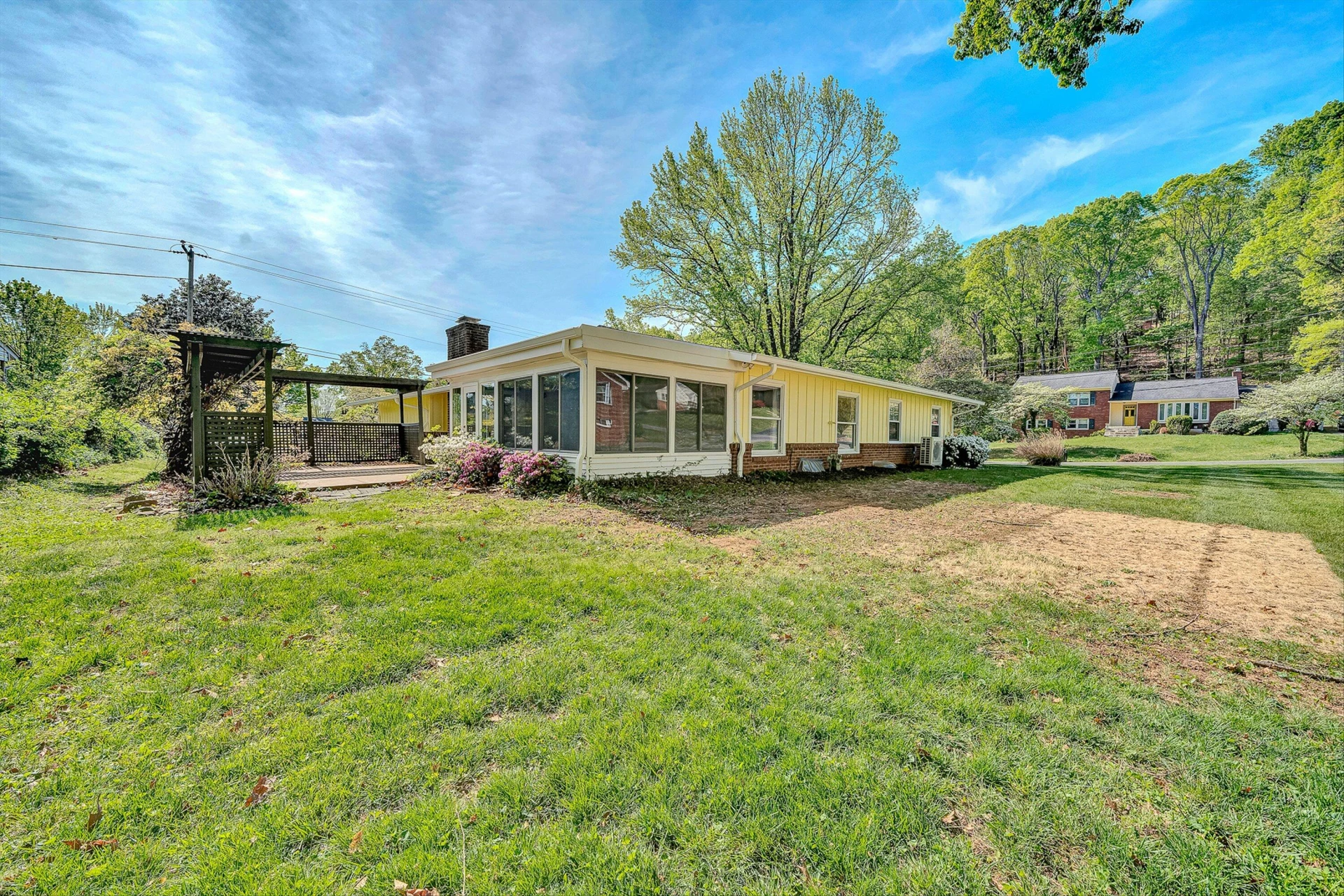 5245 Carriage DR - Photo 46