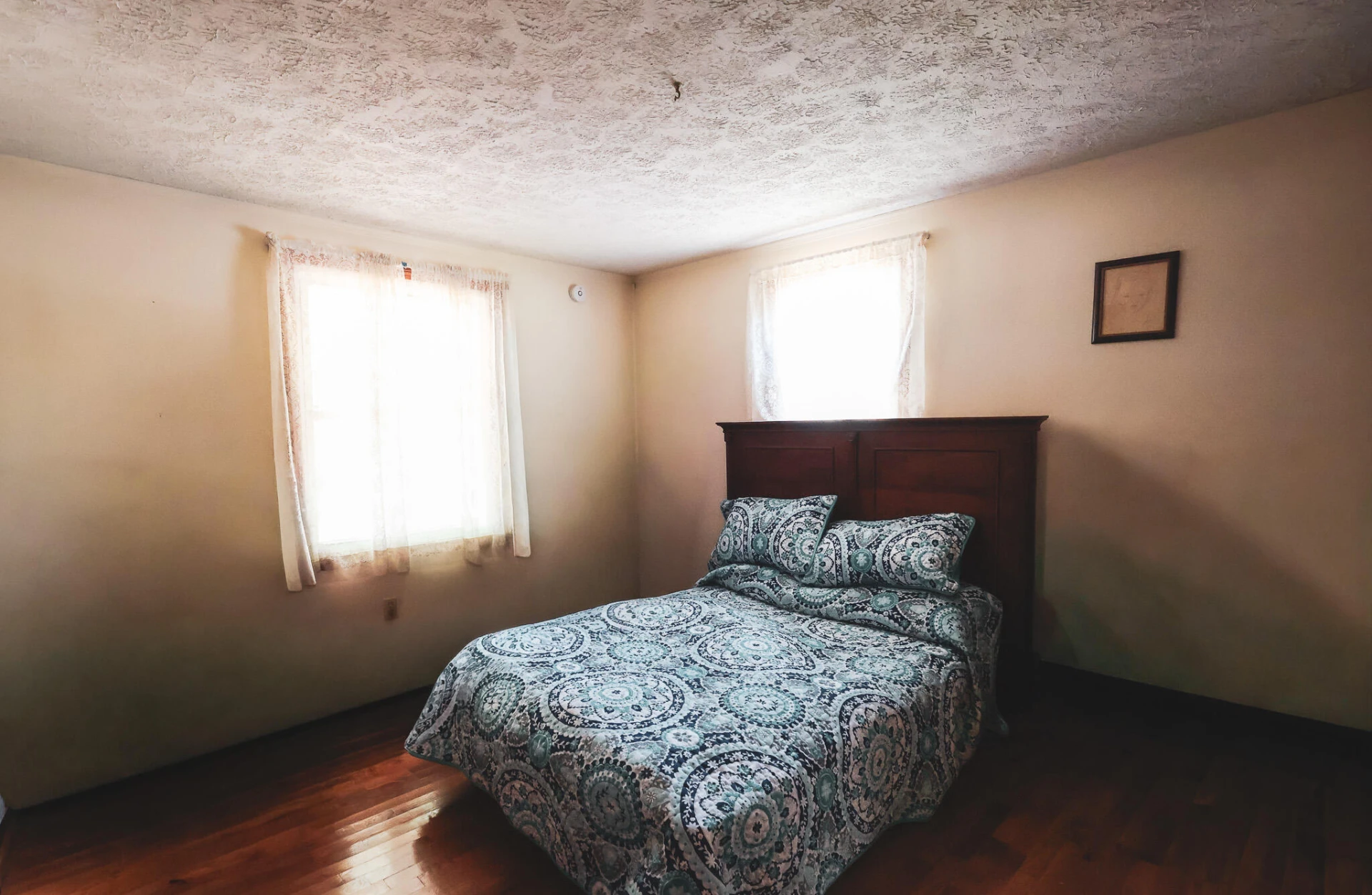 36 Railroad AVE - Photo 9