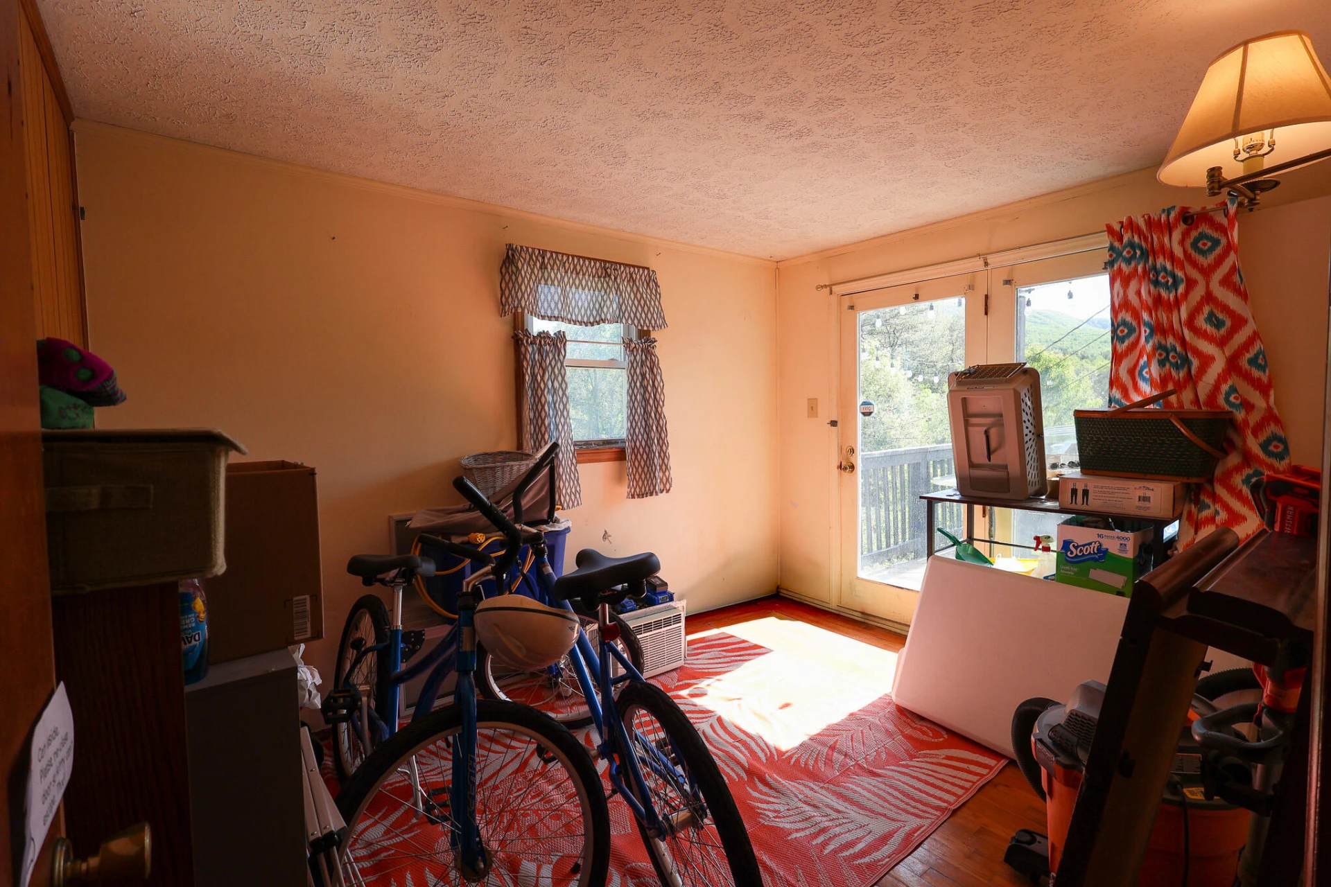 36 Railroad AVE - Photo 11