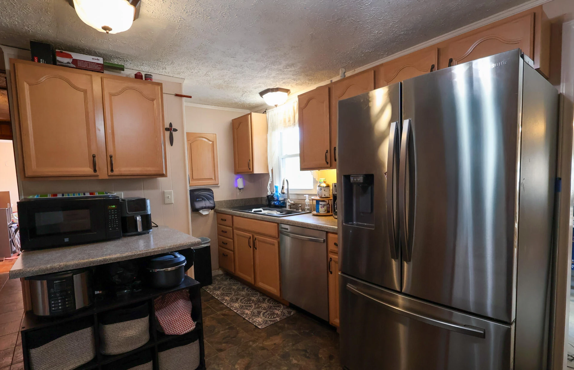 36 Railroad AVE - Photo 5