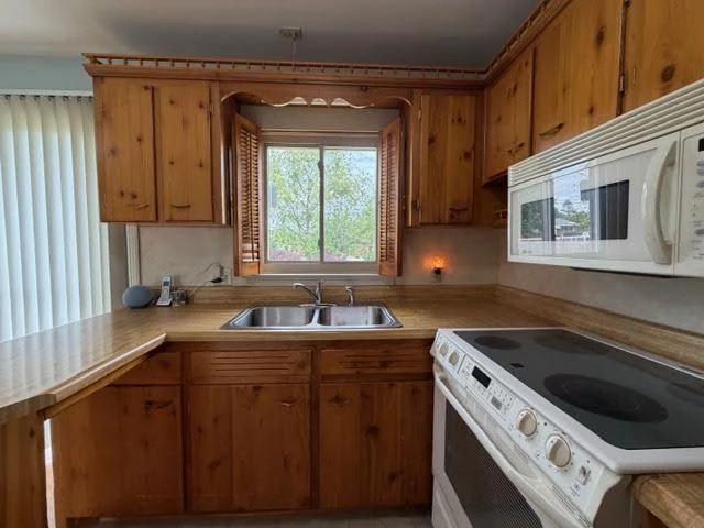 5107 Hollyhock RD NW - Photo 7