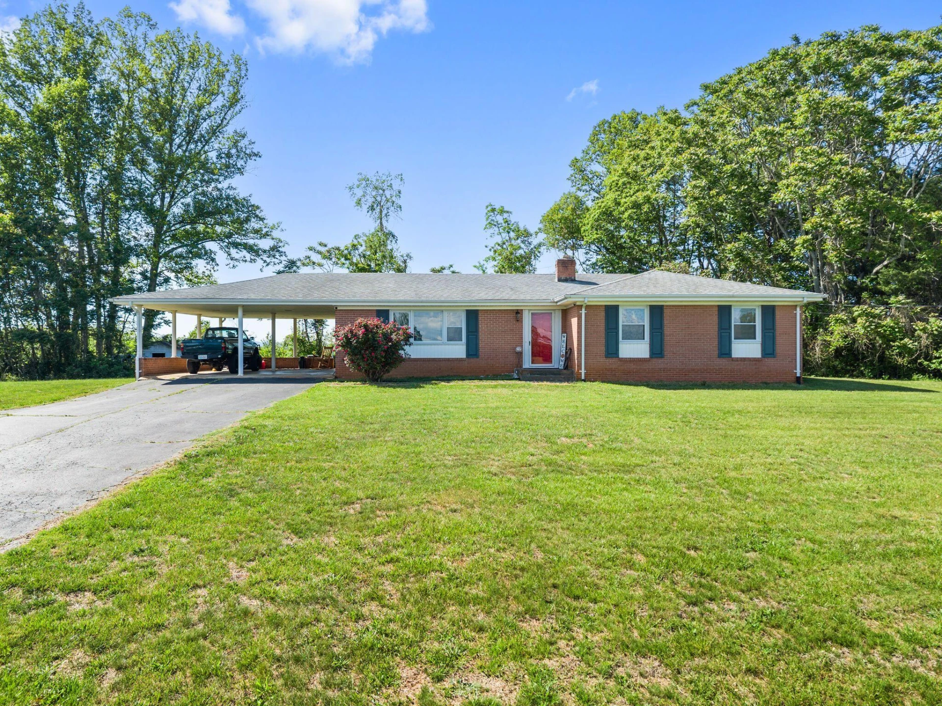 1970 Crestridge RD