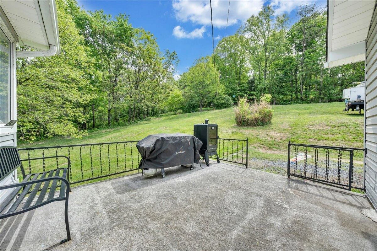 493 Culpepper AVE - Photo 32