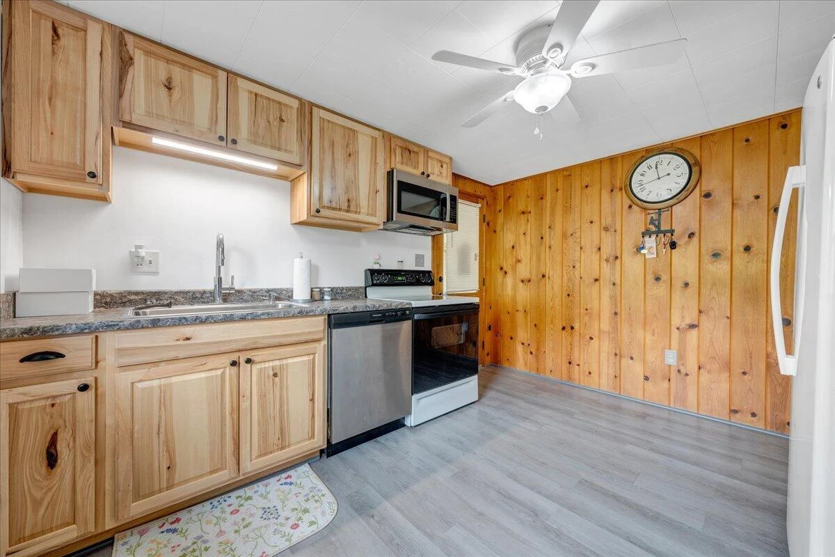 493 Culpepper AVE - Photo 7