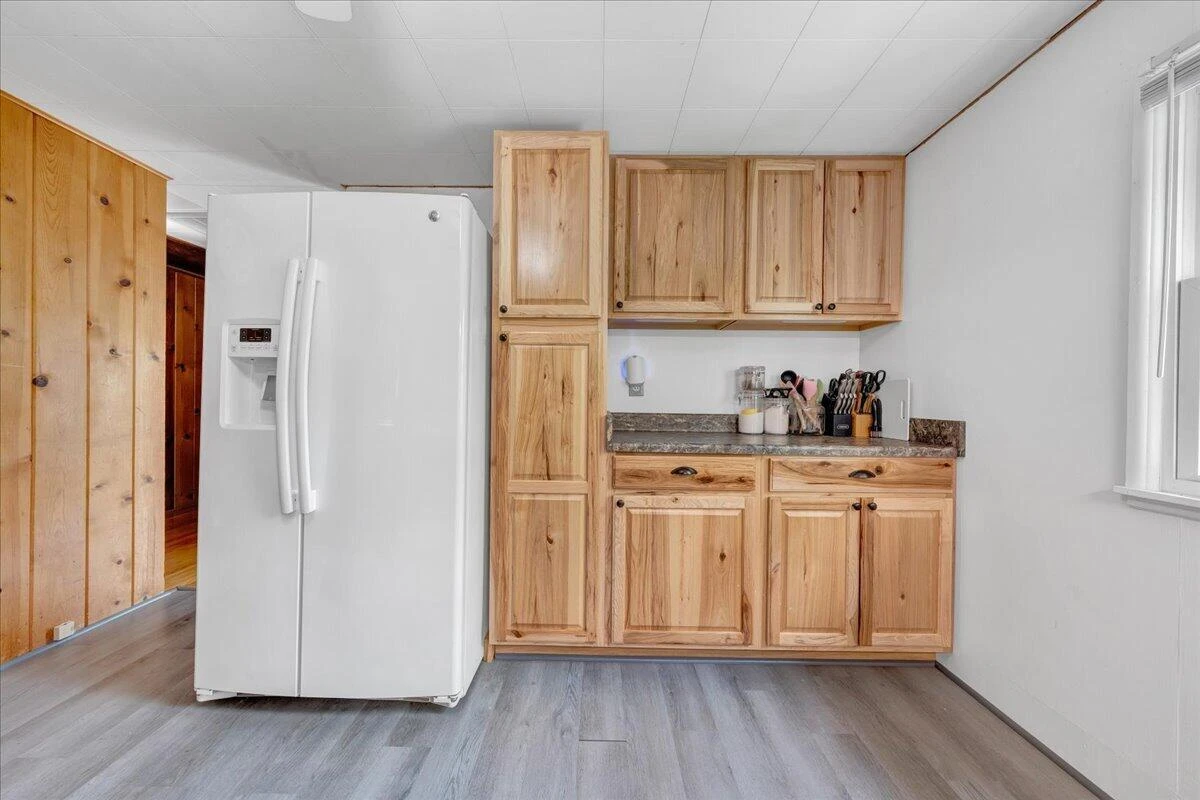 493 Culpepper AVE - Photo 9