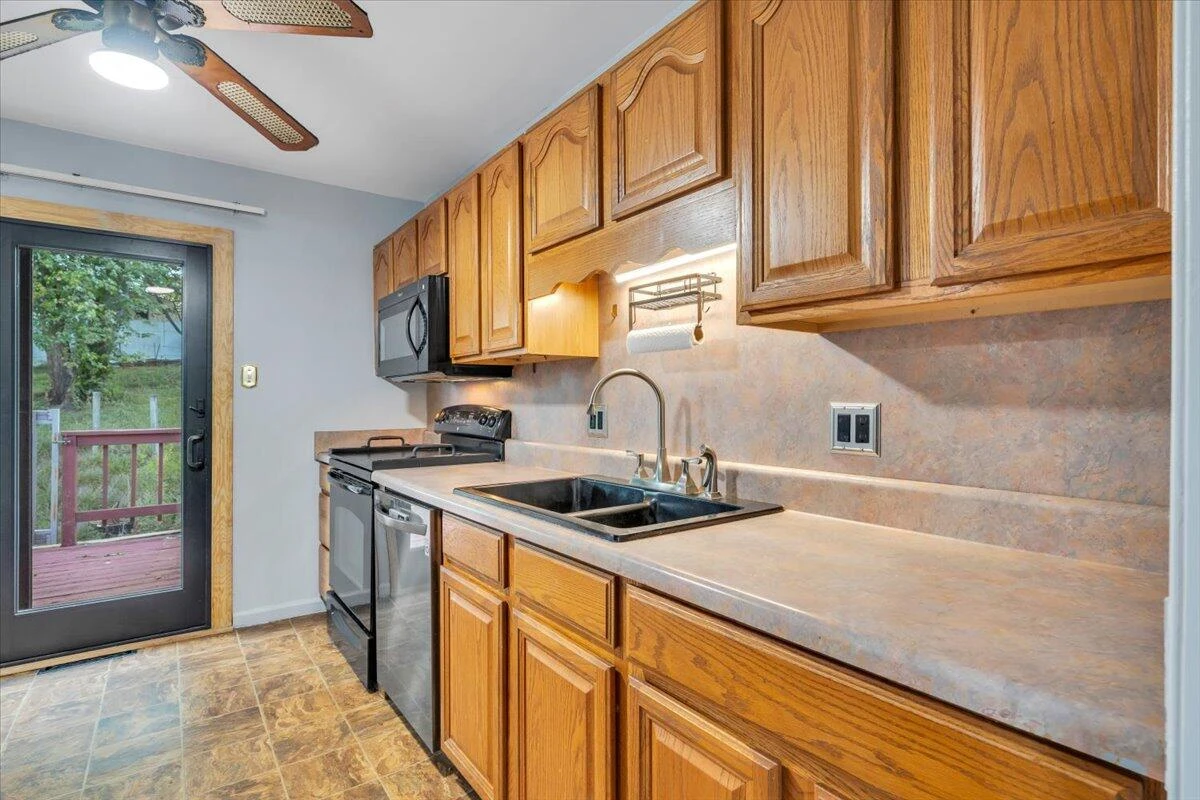 428 Missimer LN - Photo 13