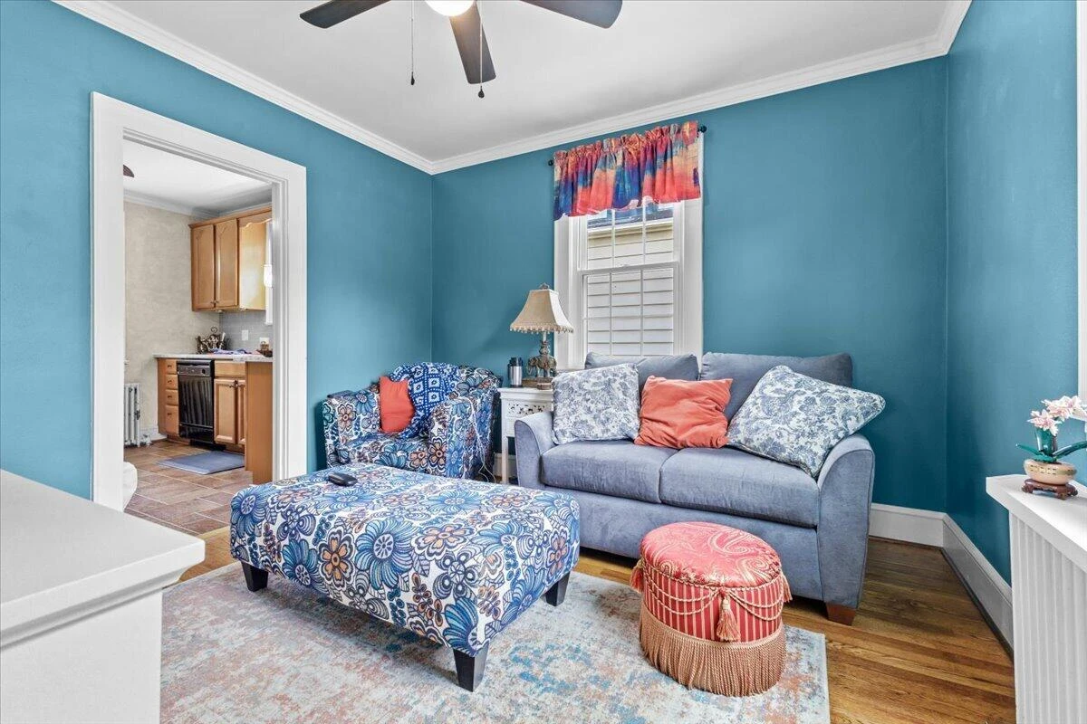 209 Huntington BLVD NE - Photo 15