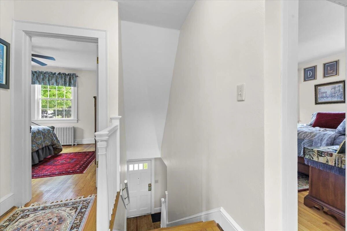 209 Huntington BLVD NE - Photo 17