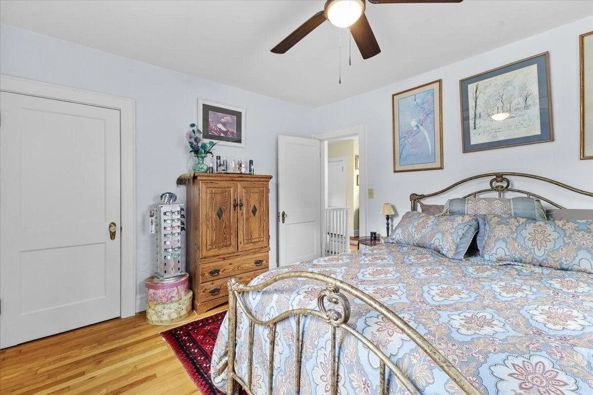 209 Huntington BLVD NE - Photo 24