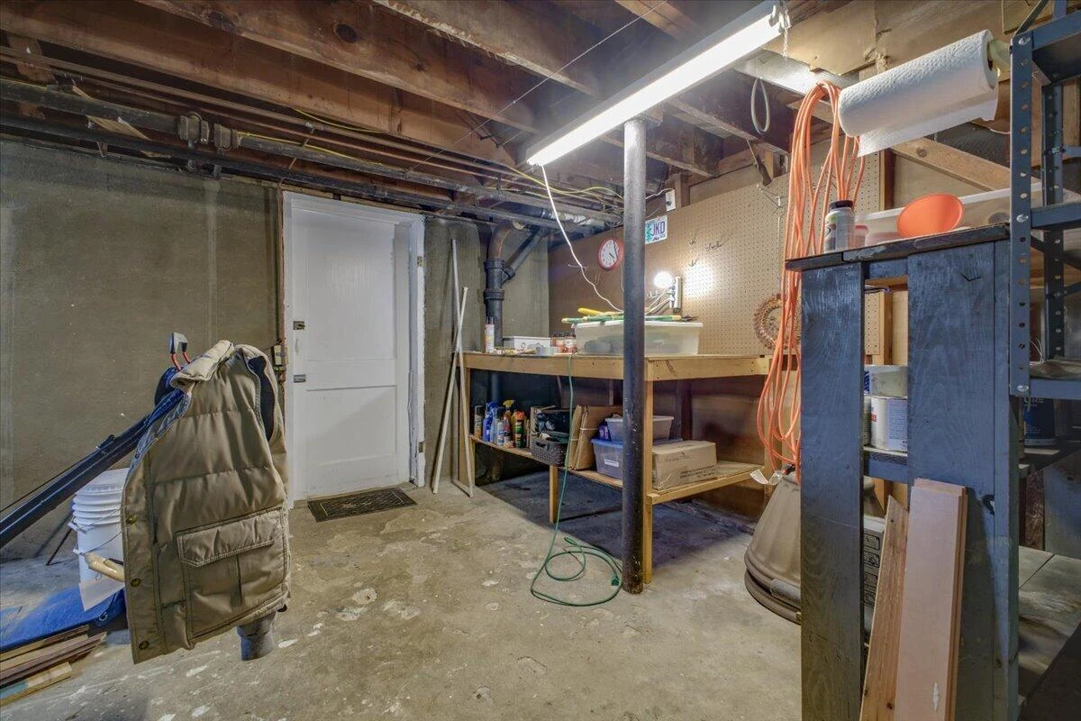 209 Huntington BLVD NE - Photo 26