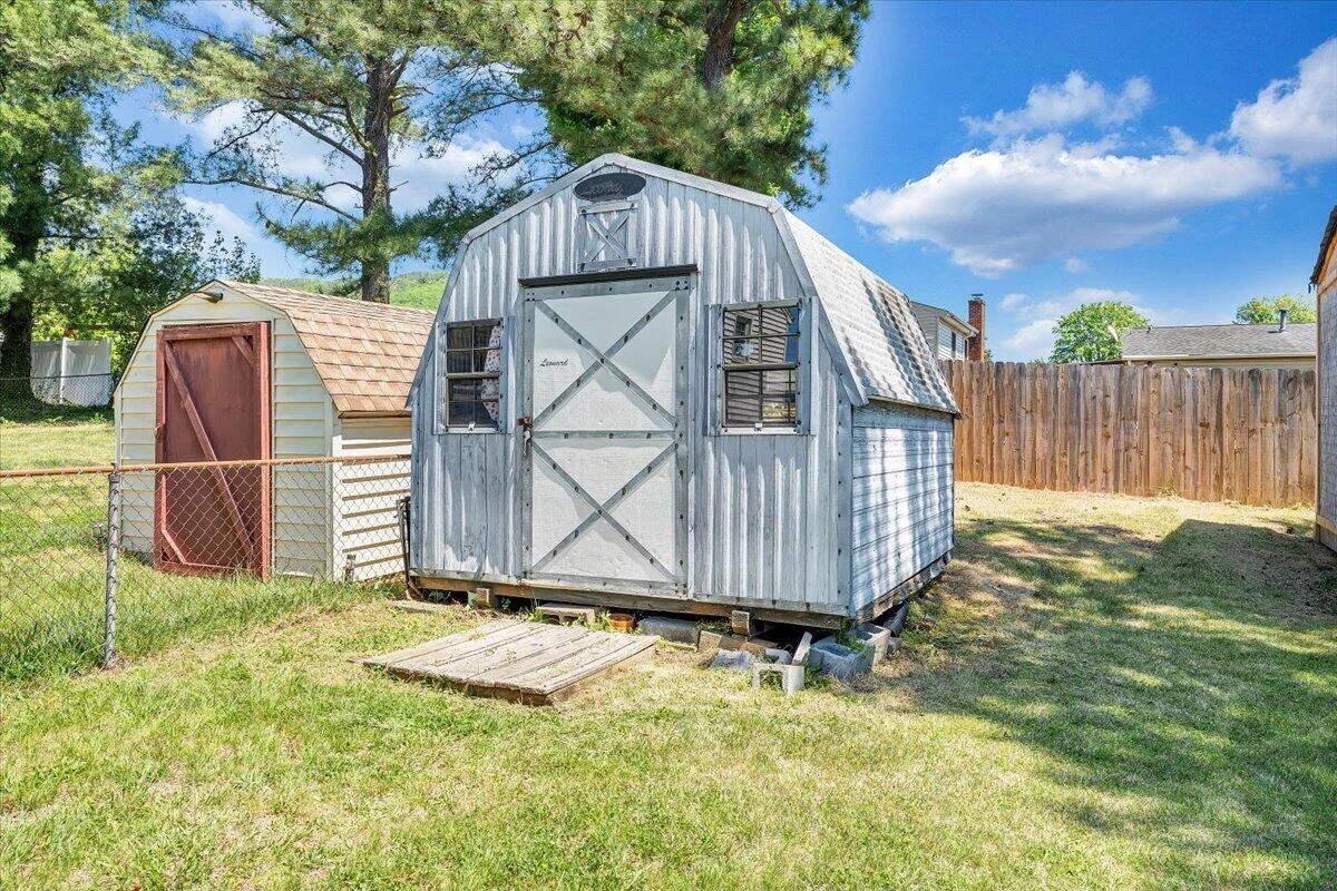 4654 Long Acre DR NE - Photo 28