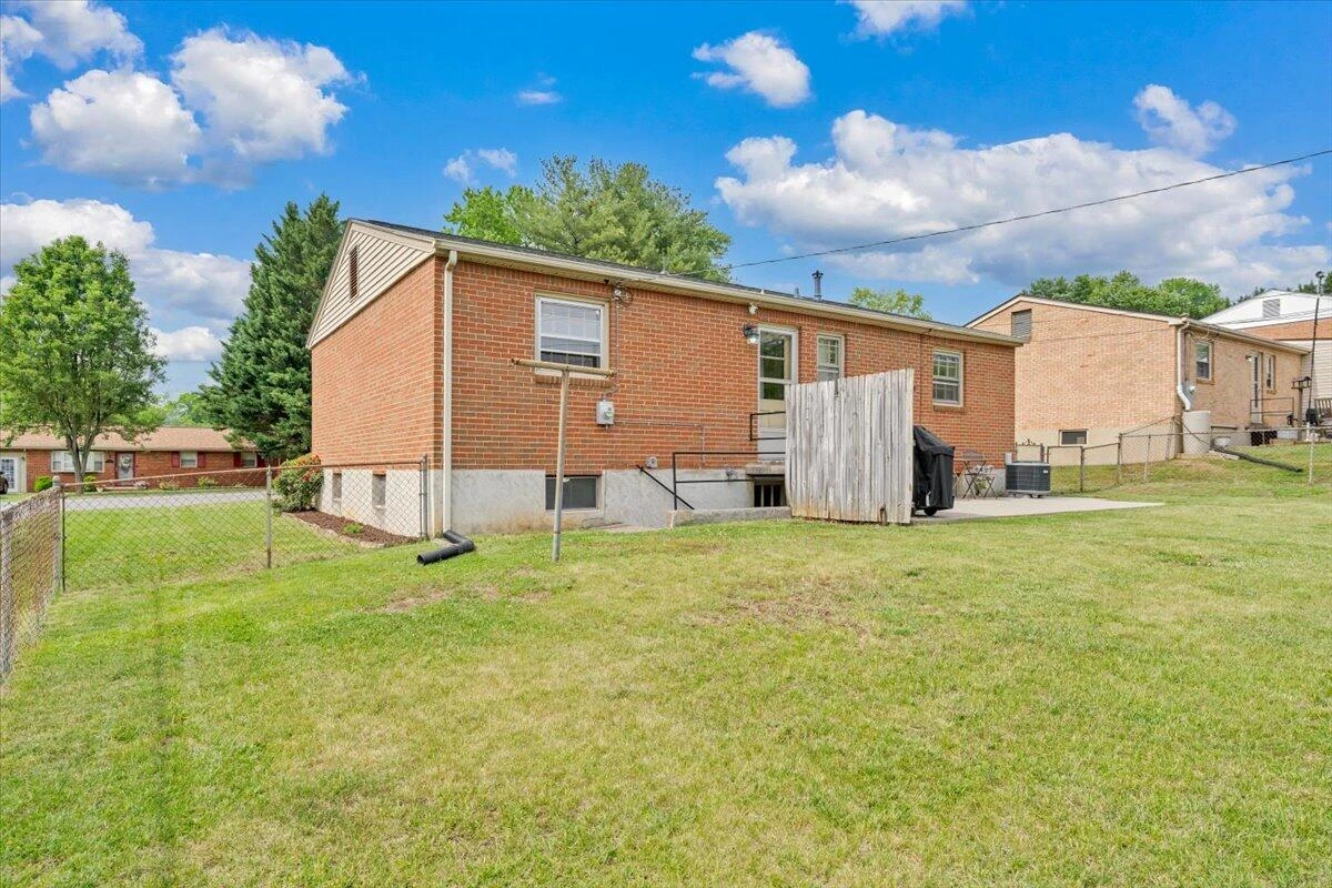 139 Return RD - Photo 38