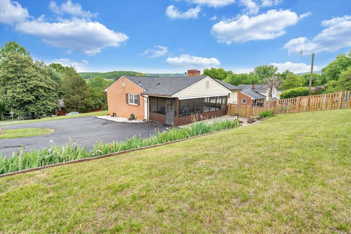 3553 Cedar LN - Photo 23