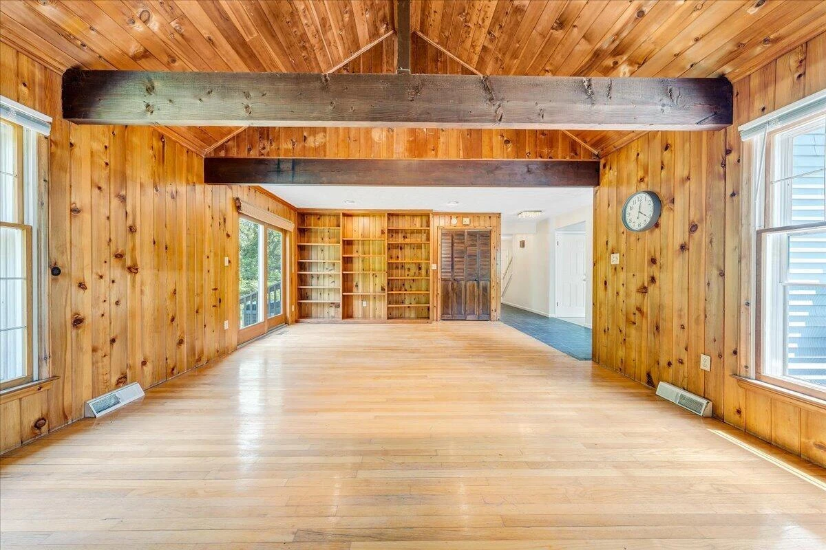 802 Oakwood DR SW - Photo 15