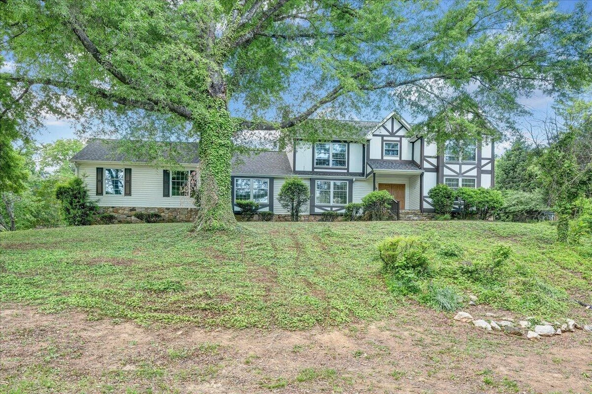 802 Oakwood DR SW - Photo 50