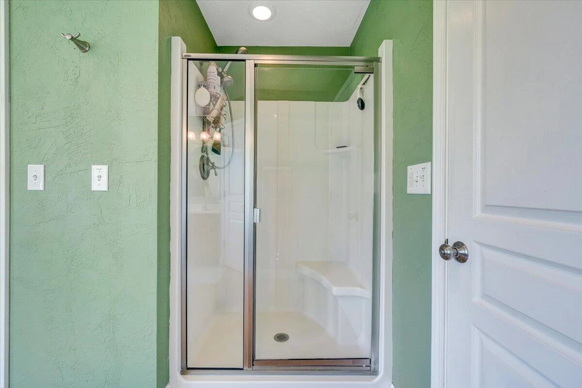 159 Lakeshore Terrace RD - Photo 33
