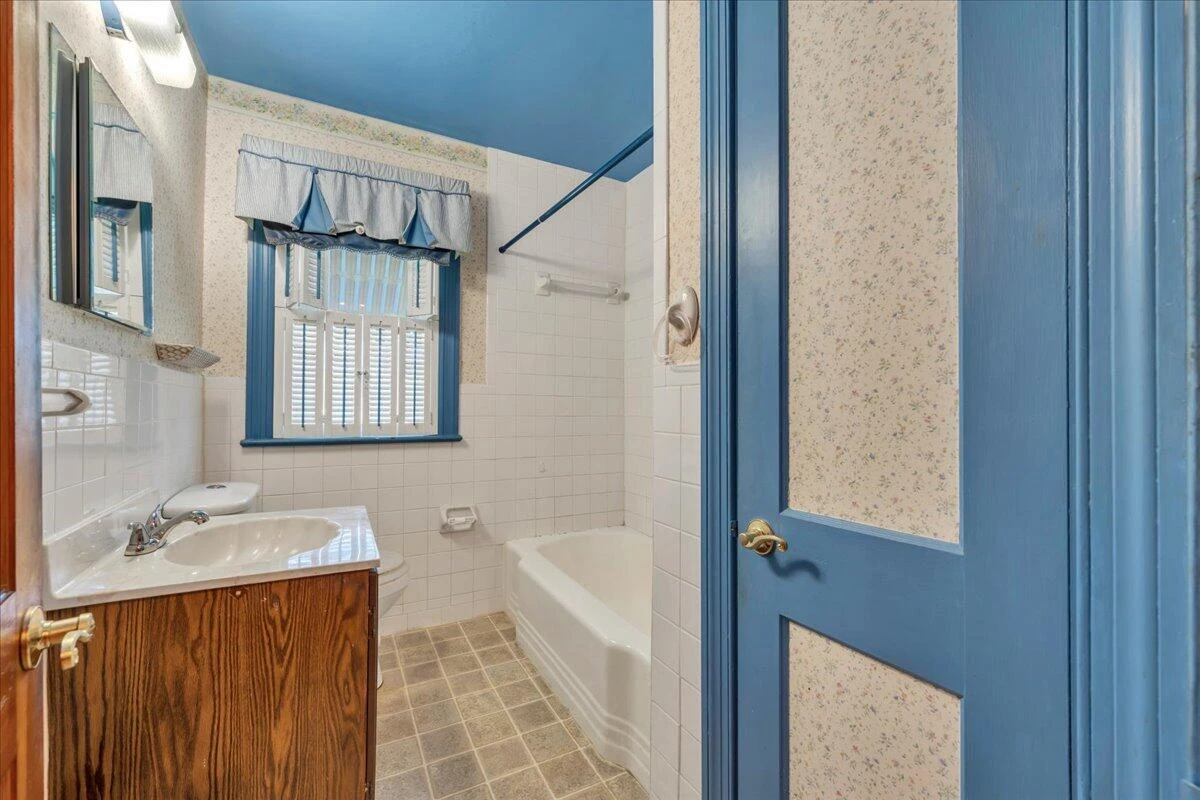 918 Whitney AVE NW - Photo 22
