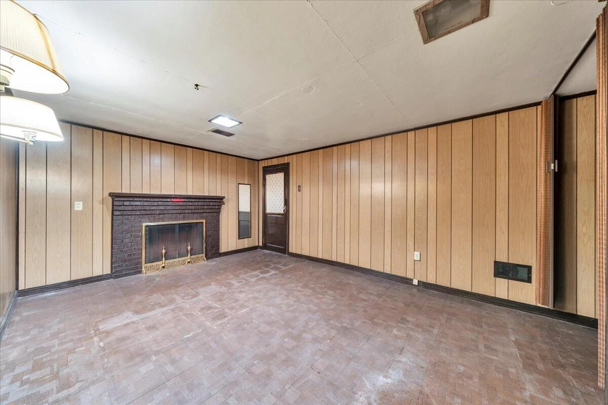 918 Whitney AVE NW - Photo 27