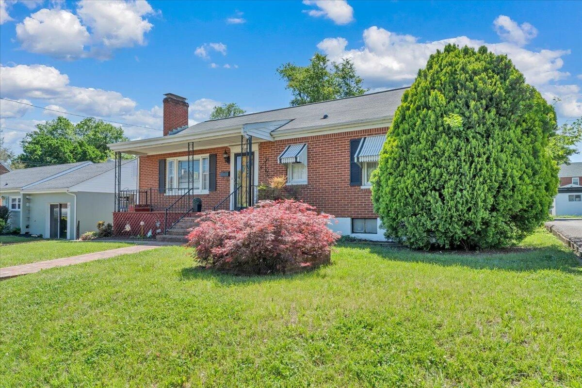 918 Whitney AVE NW - Photo 41