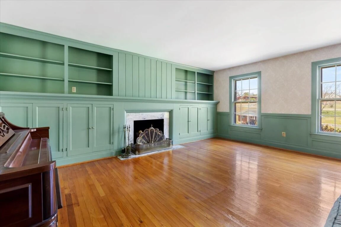 695 Wren DR - Photo 12
