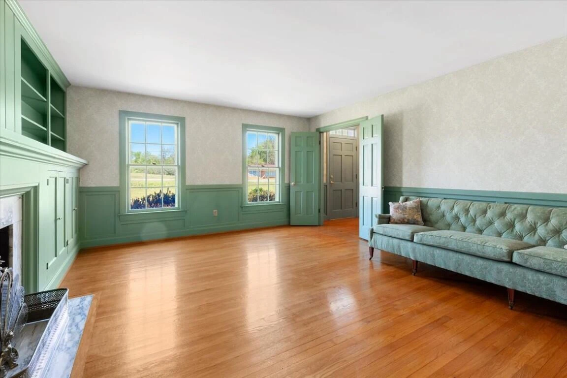 695 Wren DR - Photo 13
