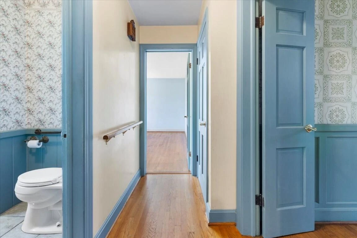 695 Wren DR - Photo 15