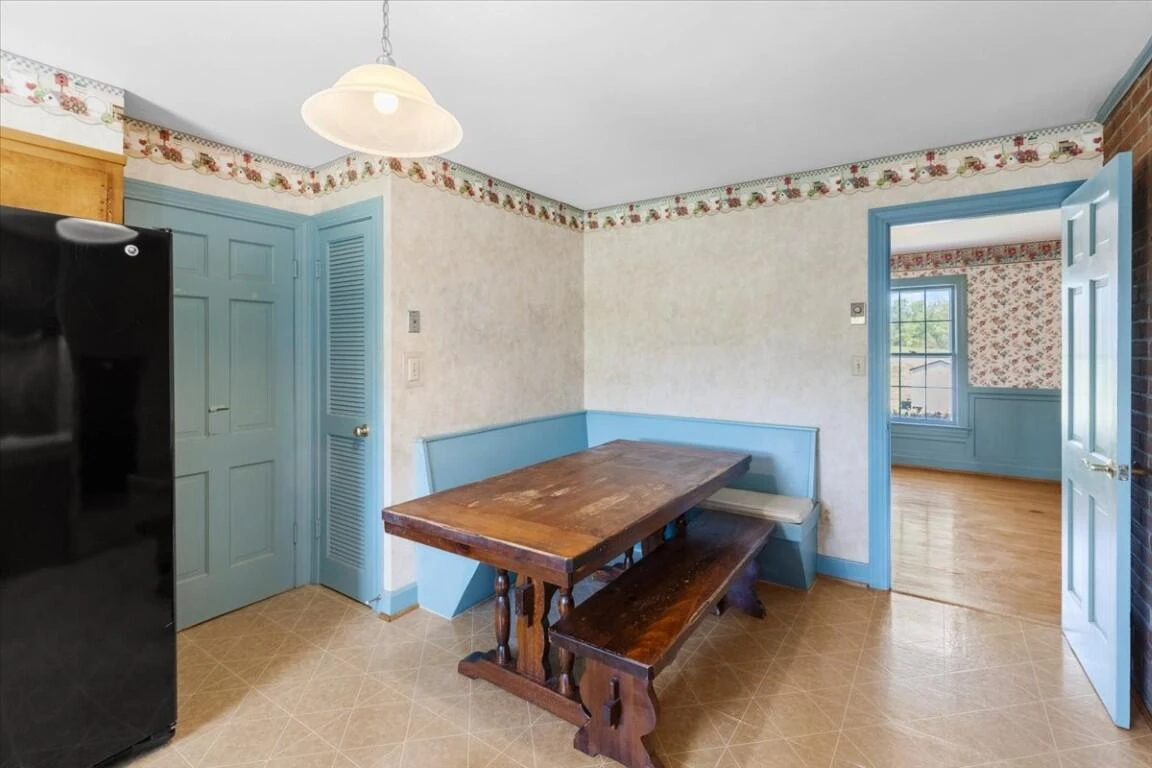 695 Wren DR - Photo 27