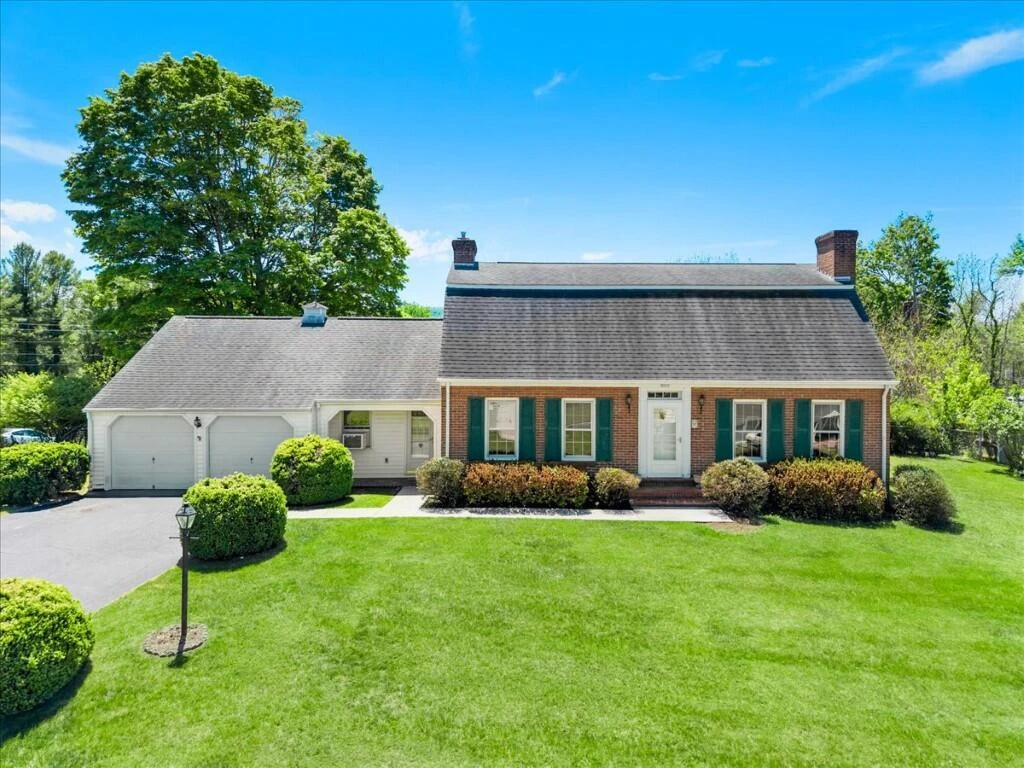 695 Wren DR - Photo 3