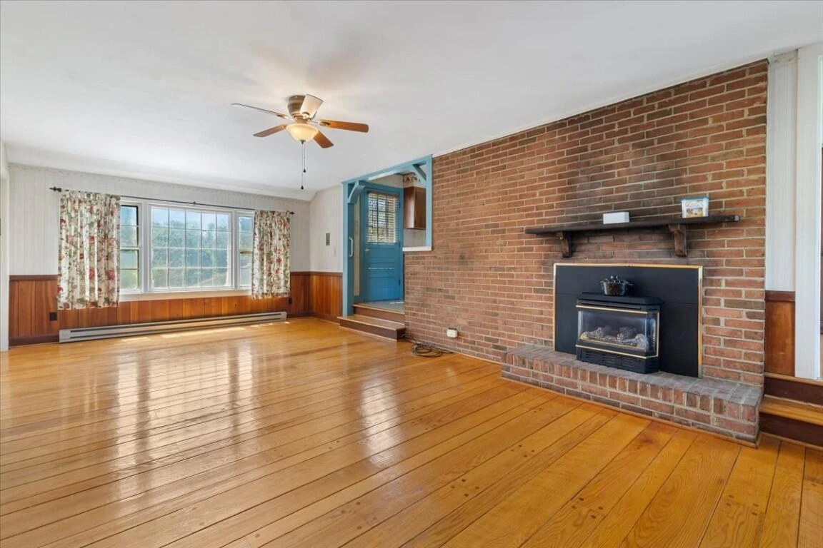695 Wren DR - Photo 30