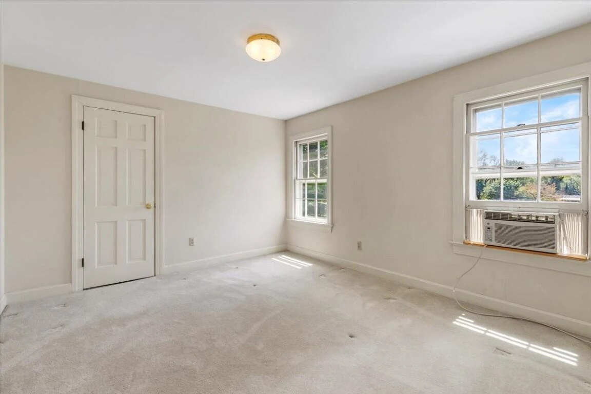 695 Wren DR - Photo 48
