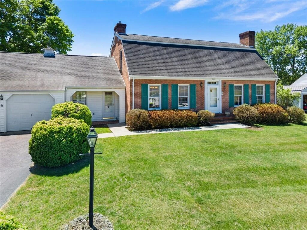 695 Wren DR - Photo 5