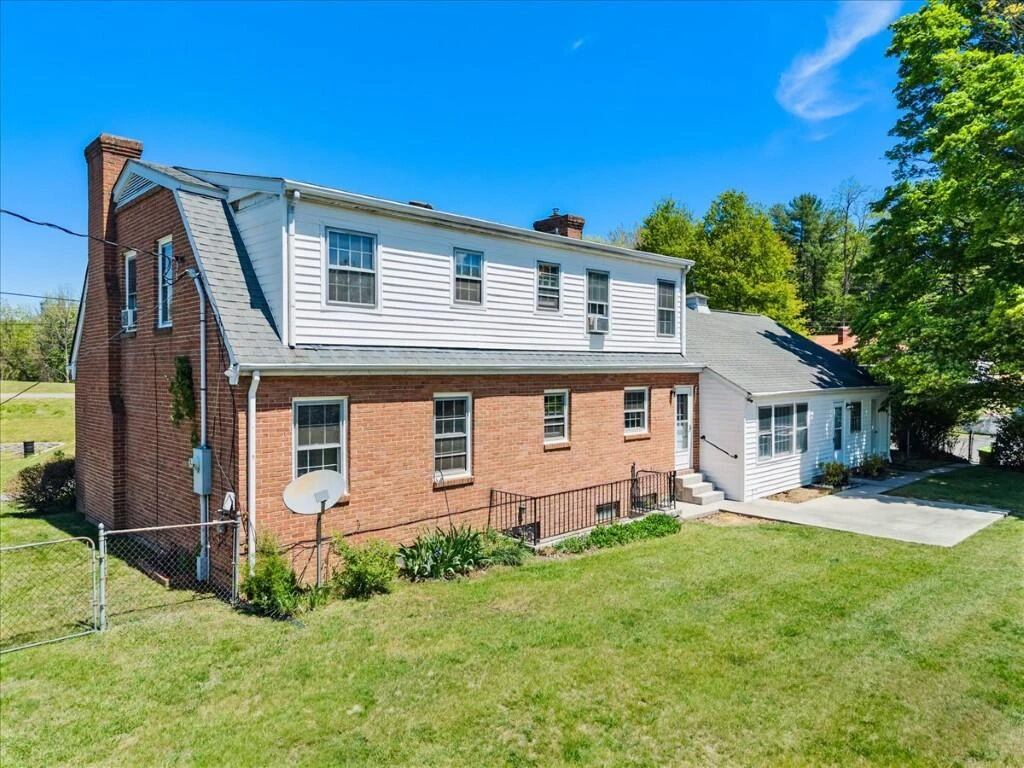695 Wren DR - Photo 68