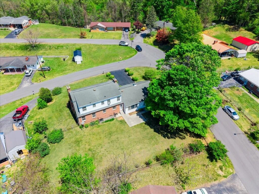 695 Wren DR - Photo 71