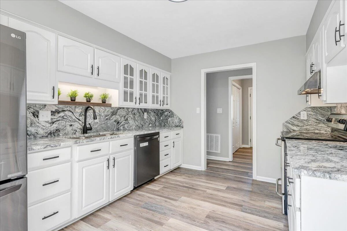 5359 Sundance RD - Photo 15