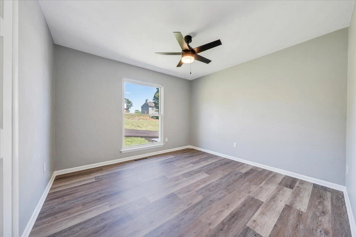 5359 Sundance RD - Photo 18