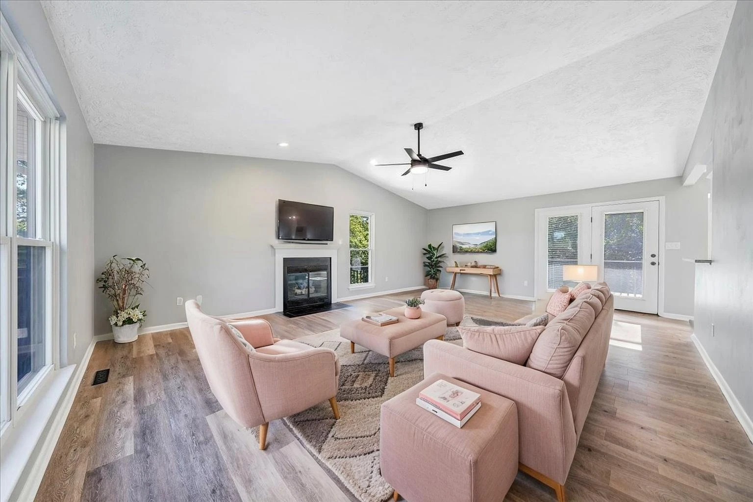 5359 Sundance RD - Photo 7