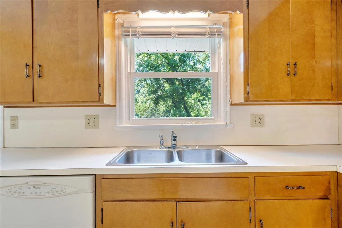 3530 Holland DR - Photo 15