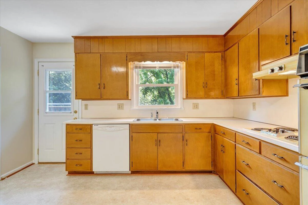3530 Holland DR - Photo 16