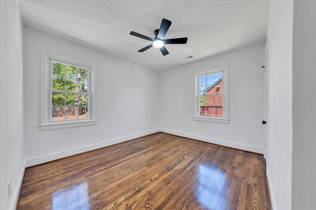 2622 Bowman ST NW - Photo 17